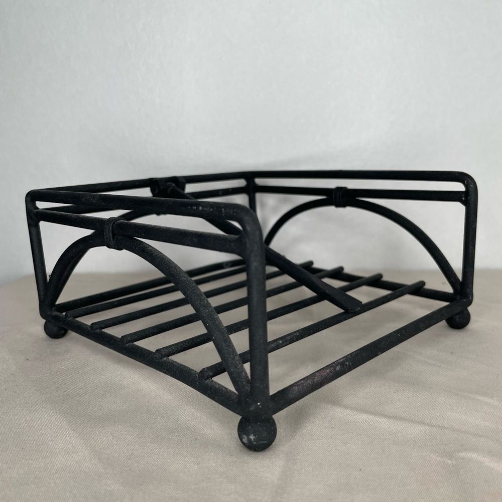 Napkin holder
